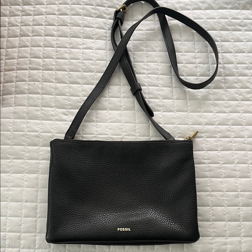 Fossil Pebbled Black Crossbody Bag